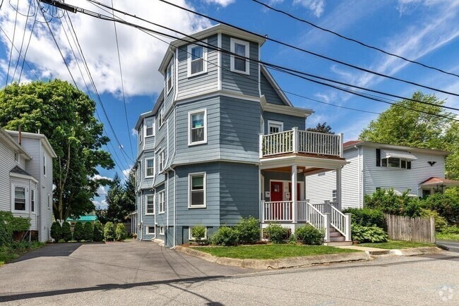 Building Photo - 13 Cottage Ave Unit 2R Rental