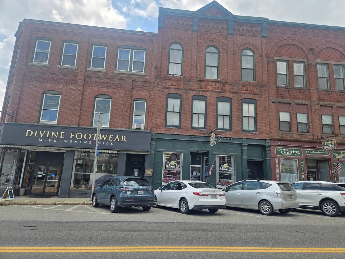Photo - 163 Main St Unit 4