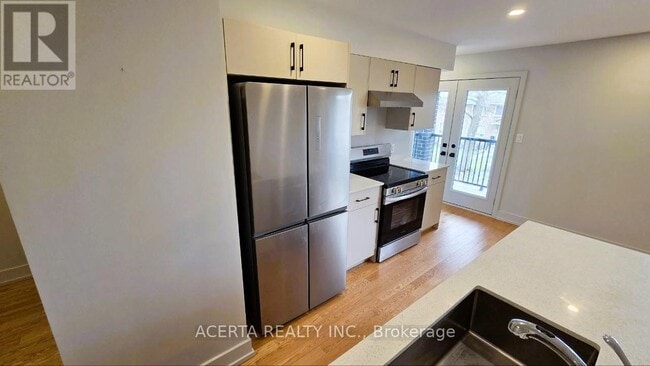 Photo - 1252 Trenton Ave