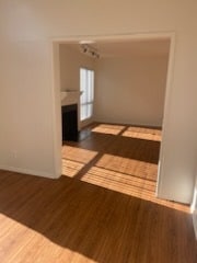 Moonshawdow Apartments - Moonshawdow Apartments