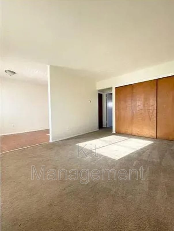 Building Photo - 662 Spencer St Rental