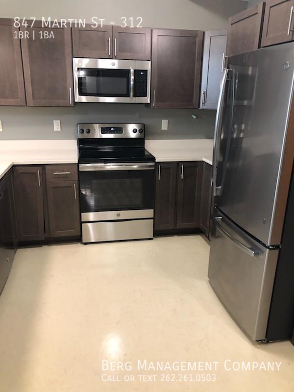 Photo - 847 Martin St Unit 312