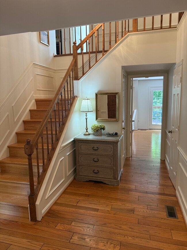Photo - 9205 Northedge Dr