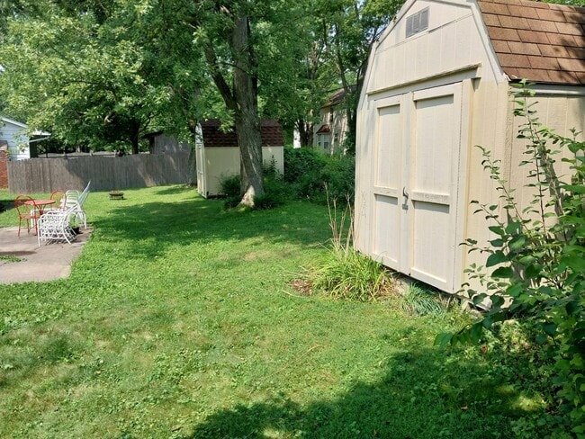 Photo - 498 S Otterbein Ave Unit 498