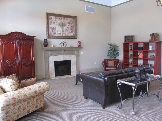 Rocky Creek Apartments