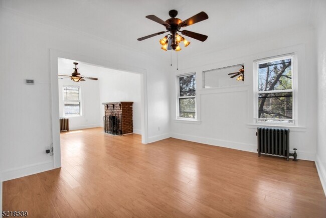 Photo - 55 Western Pkwy Unit 2