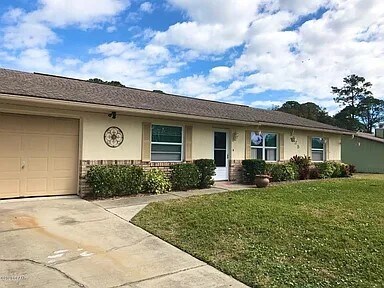 Photo - 3325 Queen Palm Dr