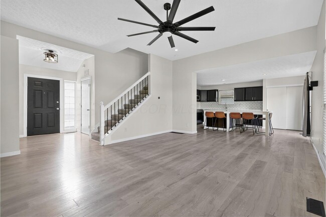 Photo - 9166 Windy Creek Dr