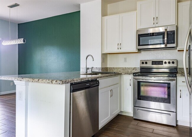 Photo - 1134 NW 40th Ter