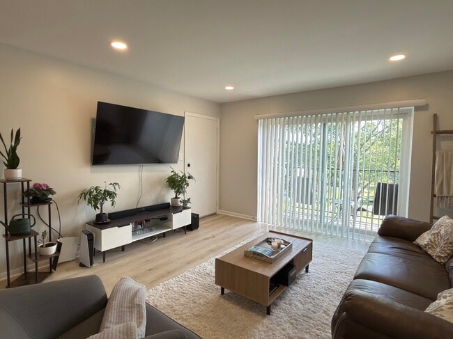 Photo - 9416 Bay Colony Dr Unit 9416 3S