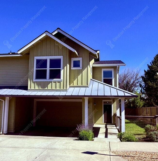 Building Photo - Modern 3 BR home in NE Bend near Orchard Park