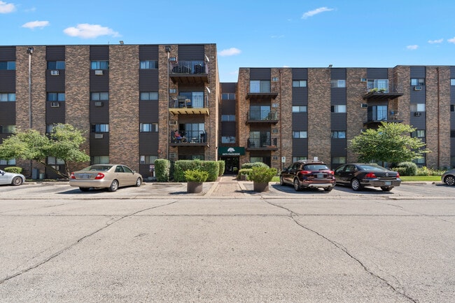 Building Photo - 8970 N Parkside Ave Unit 301 Rental