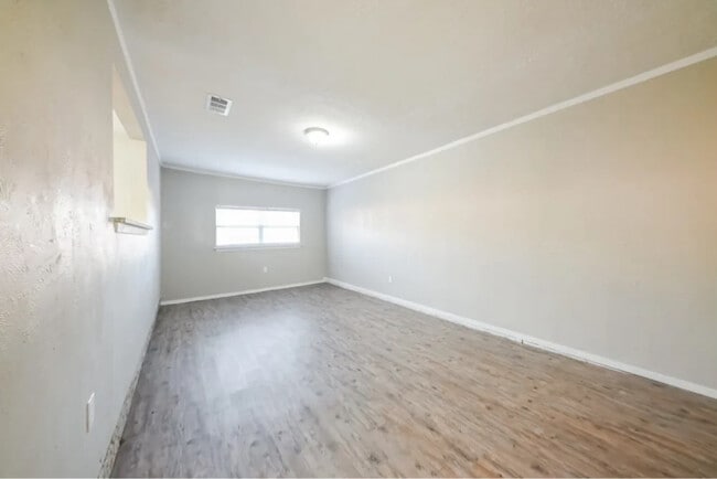 Photo - 3308 Ivy Dr Unit 2070