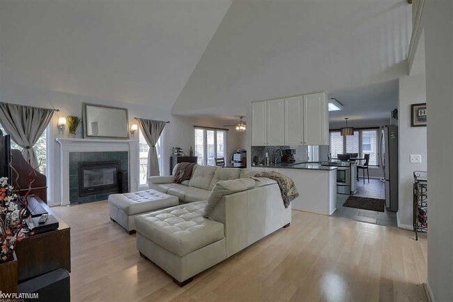 Photo - 53099 Pimpernil Ln