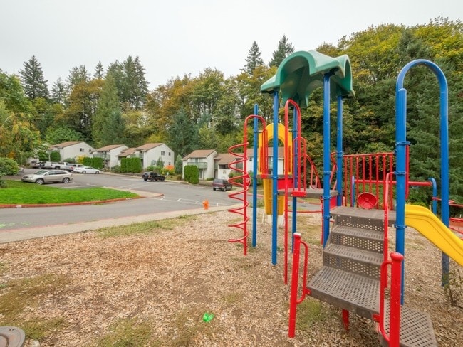 Stone Creek Apartments at Oregon City