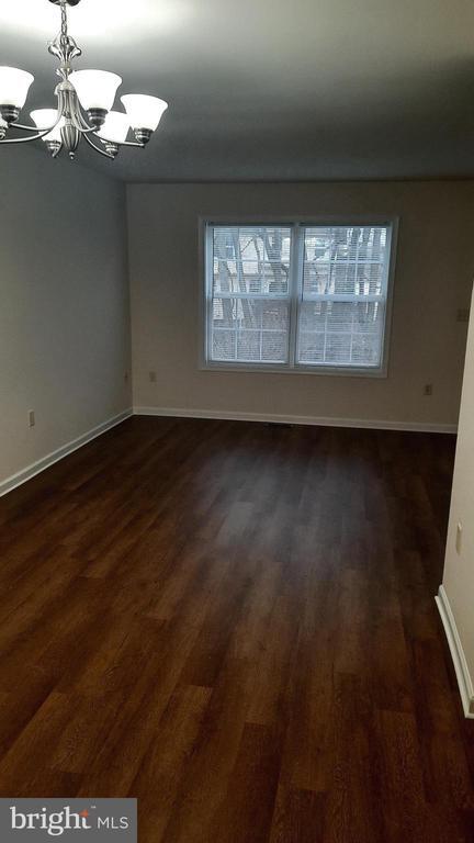 Photo - 303 Antilles Court