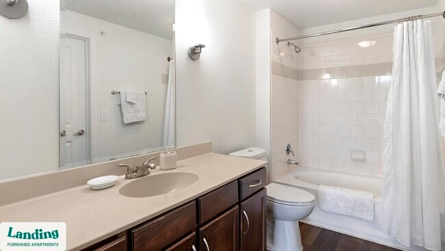 7373 Valley View Ln Unidad 3020