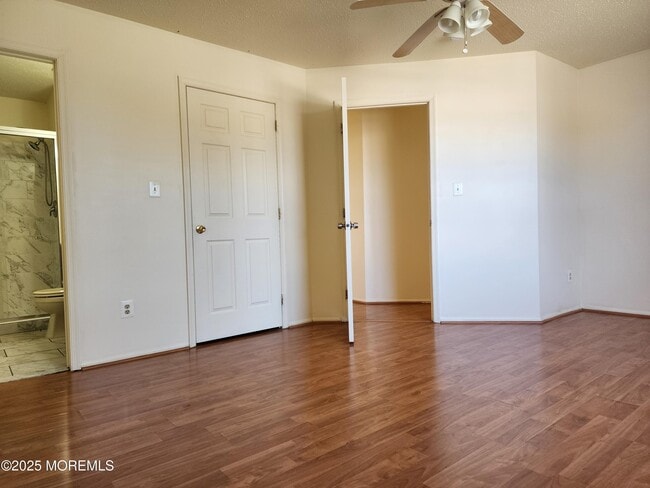 Photo - 1 Skylark Ct