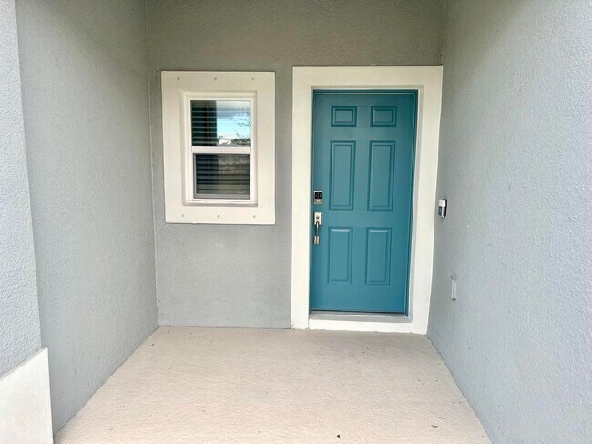5869 Biscotti St