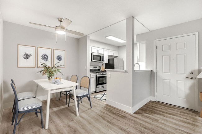 Photo - The Sycamores