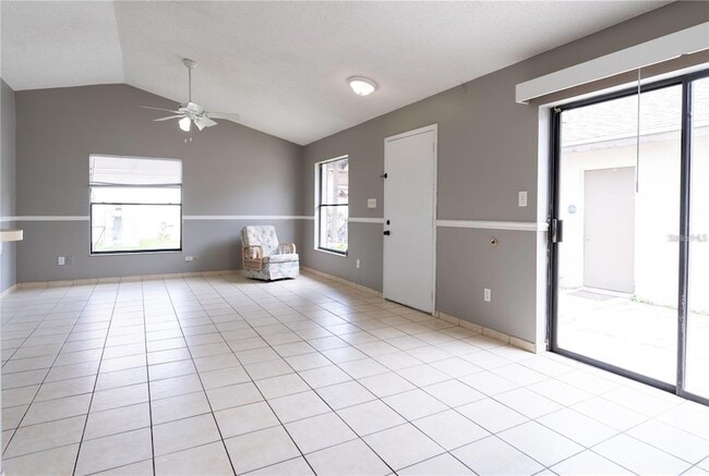 Photo - 1220 Easton St