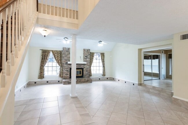 Photo - 17423 Baronshire Dr