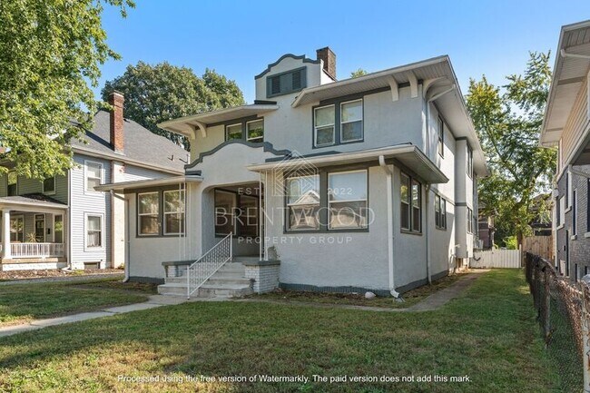 Photo - 3039 N Delaware St