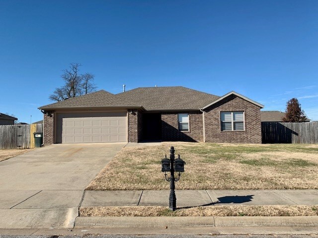 Photo - 320 Aster St Casa