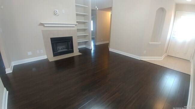 Photo - 9215 Mare Country