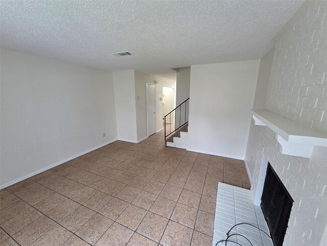 Photo - 10500 Lake June Rd