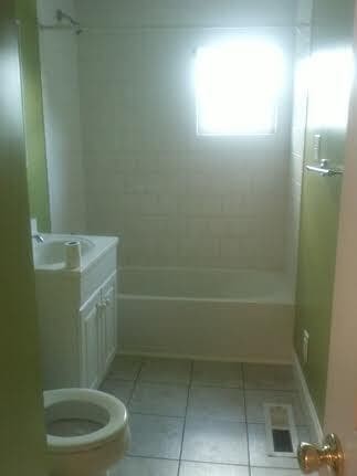 Photo - 2453 Cecil Ave