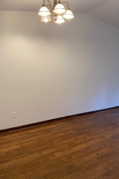 Photo - 177 Whetherbine Way W