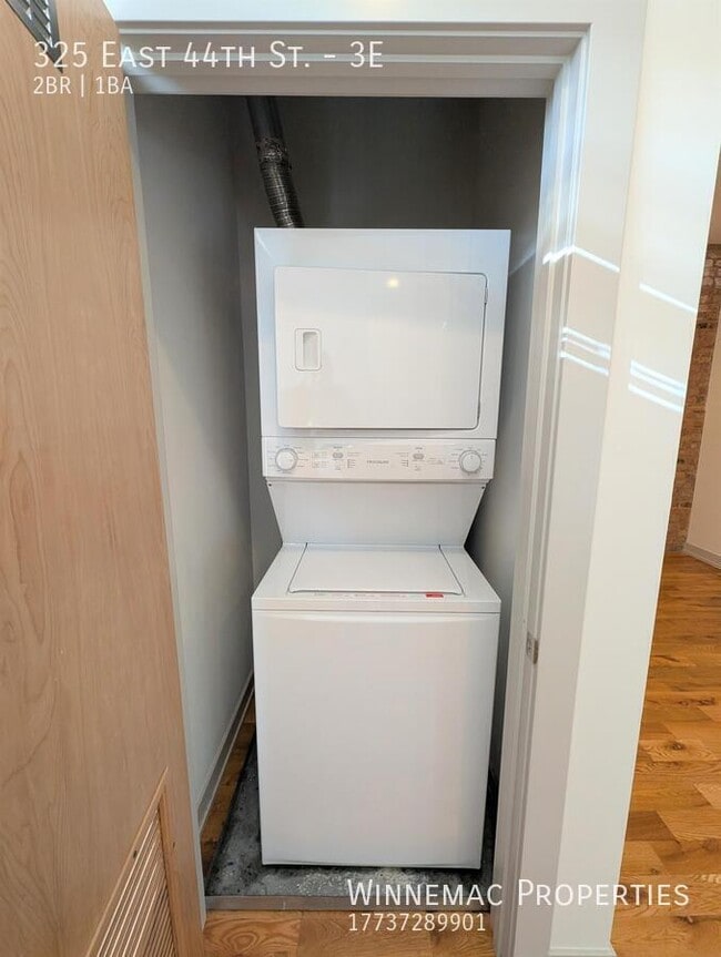 Photo - 325 E 44th St Unit 3E