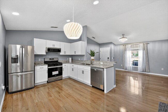 Photo - 4 Starling Dr