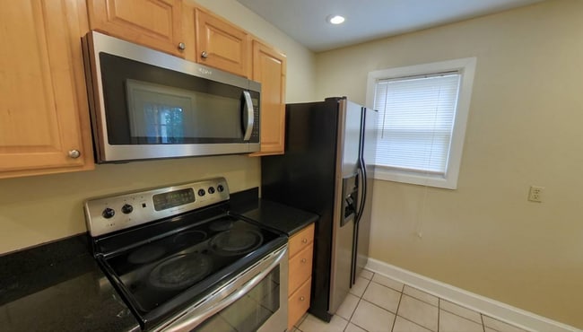 Photo - 129 E Tompkins St