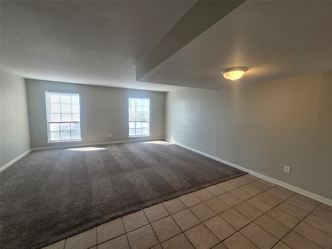 Building Photo - 217 Church St Unit 208