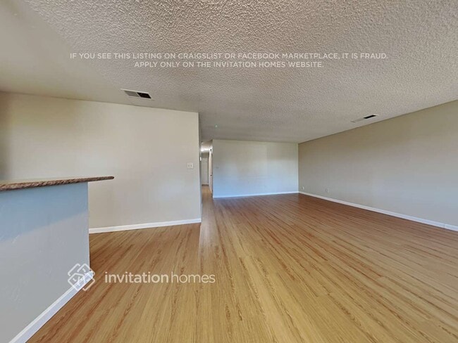 Photo - 1658 Ashwood Dr