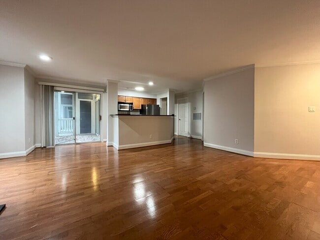 Photo - 2512 Cranbrook Ln Unit 9