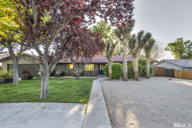 Photo - 2655 Parkway Dr