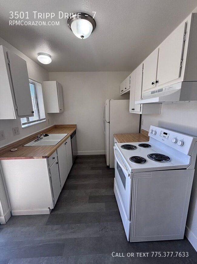 Photo - 3501 Tripp Dr Unit 7