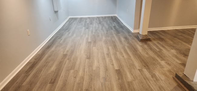 Photo - 505 North Point Rd