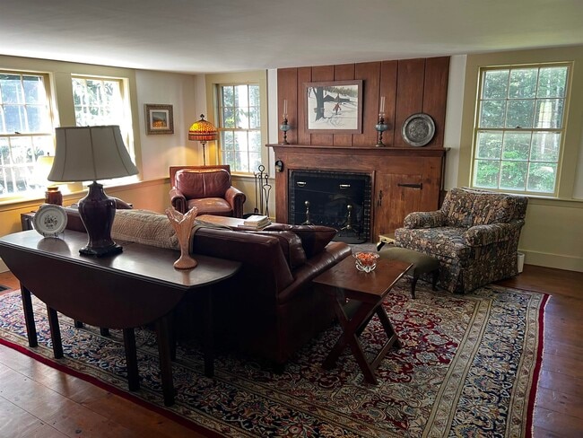 Photo - 35 Butternut Ln