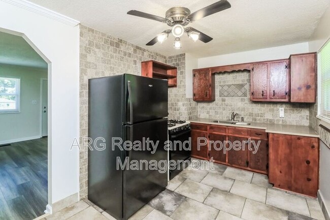 Photo - 2845 Cardo Dr NW