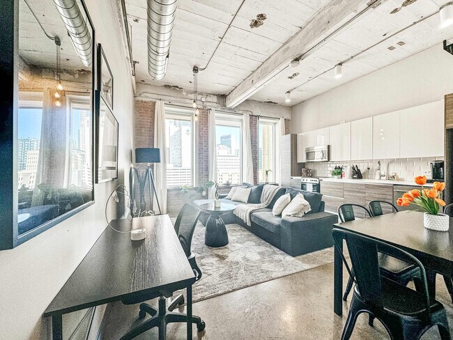 Photo - 555 Evergreen St Unidad ID1134626P