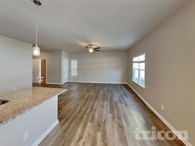 Photo - 115 Spring Knoll Dr