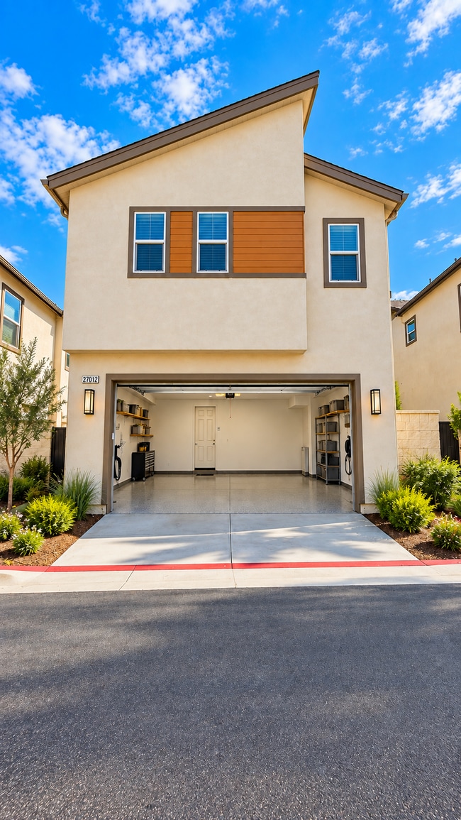 27012 Trail View Ln