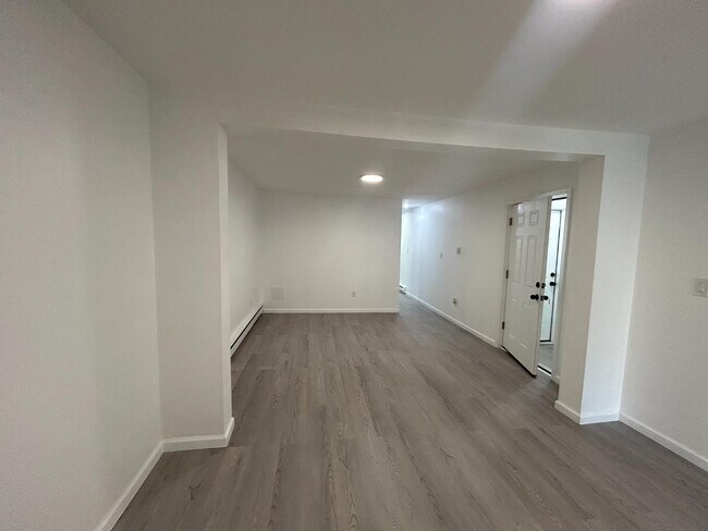 Photo - 222 W Patterson St