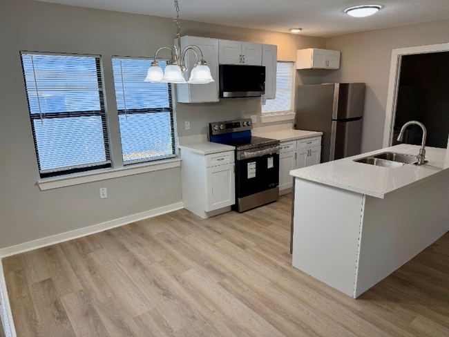 Photo - 2306 Staunton Dr