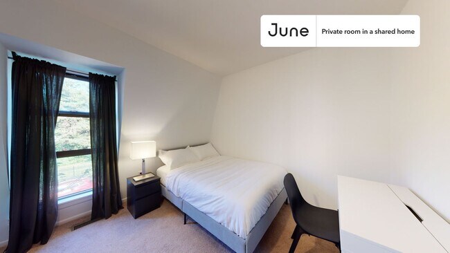 Room in Shared 5 bed/3 bath home in Logan Circle