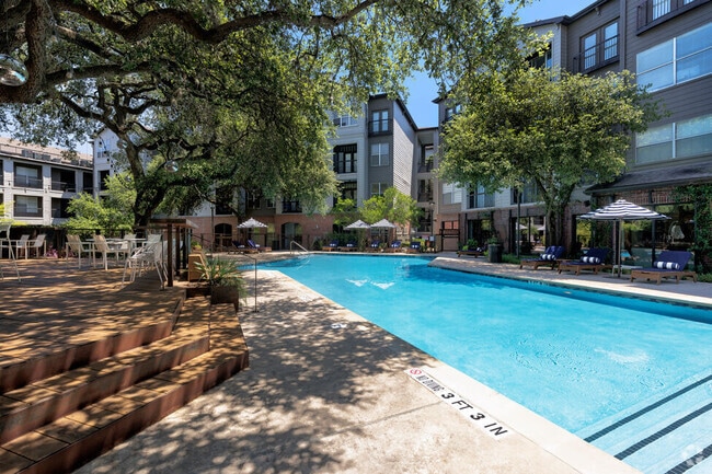 Building Photo - Muse at SoCo Rental